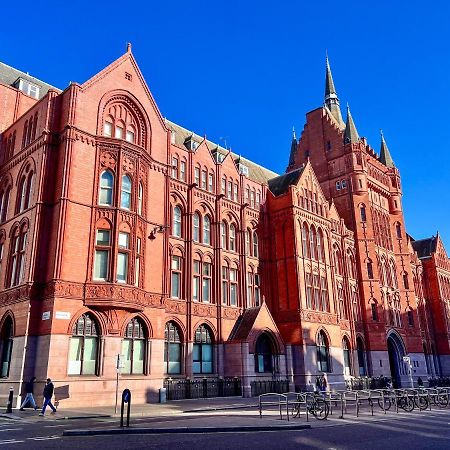 Superior Entire Apartment Between St Pauls Cathedral And Covent Garden 런던 외부 사진