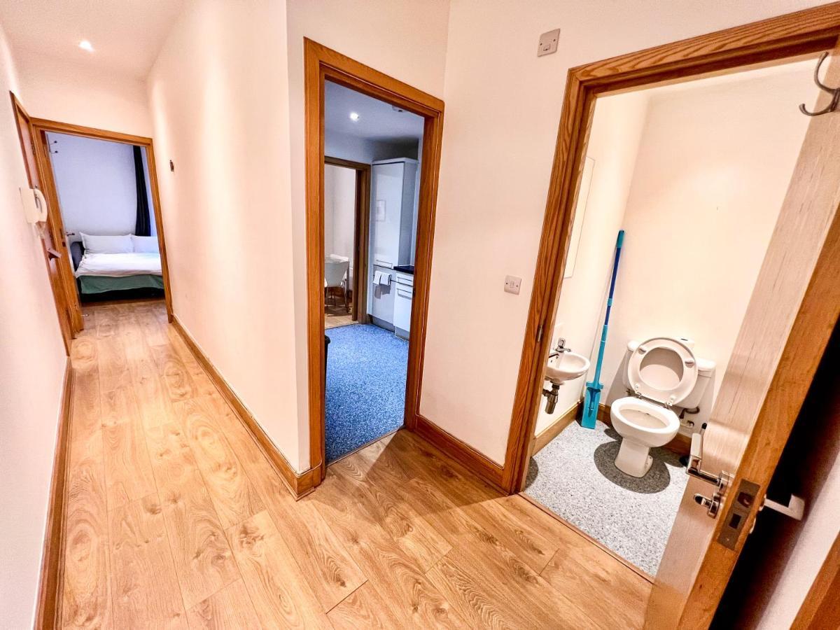 Superior Entire Apartment Between St Pauls Cathedral And Covent Garden 런던 외부 사진