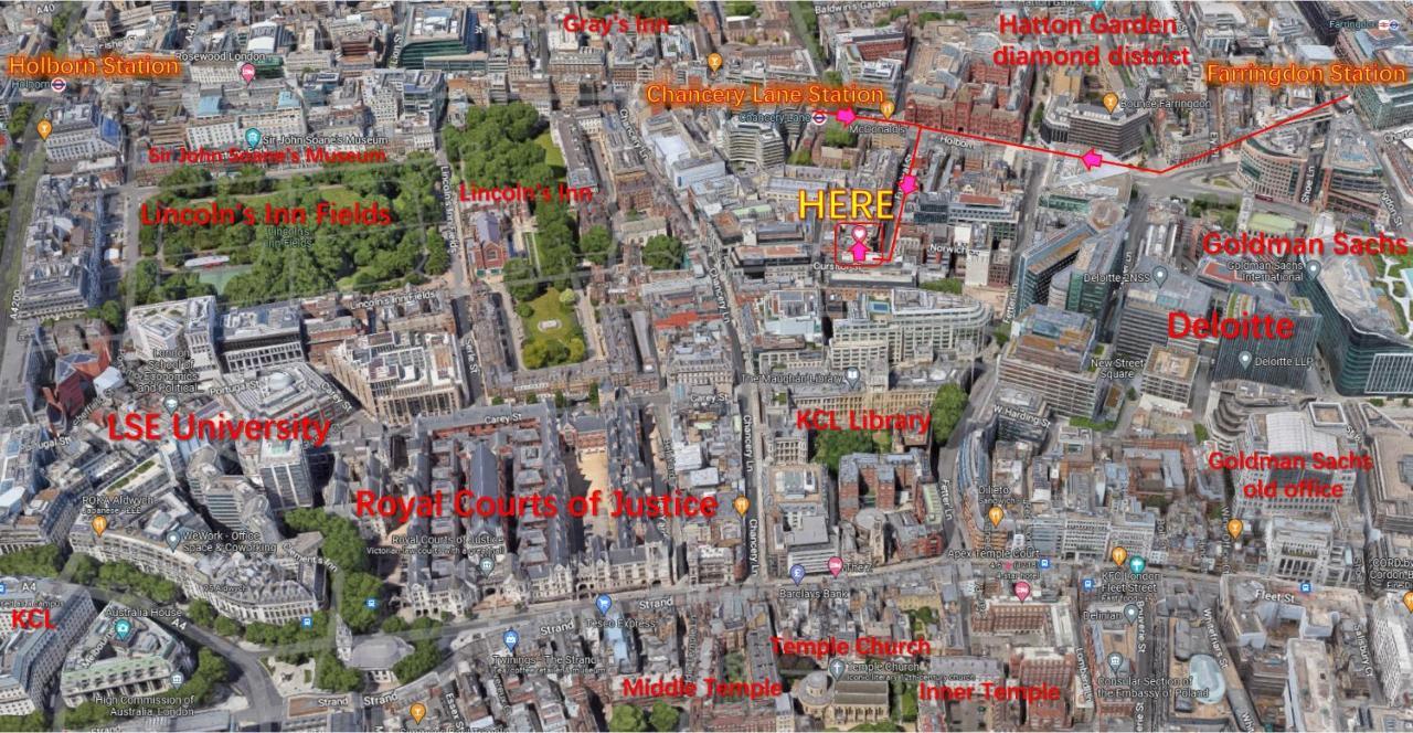 Superior Entire Apartment Between St Pauls Cathedral And Covent Garden 런던 외부 사진