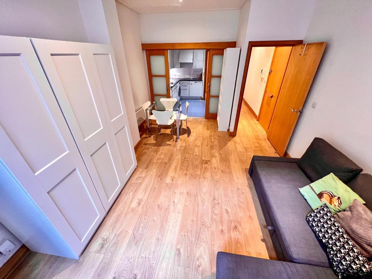 Superior Entire Apartment Between St Pauls Cathedral And Covent Garden 런던 외부 사진