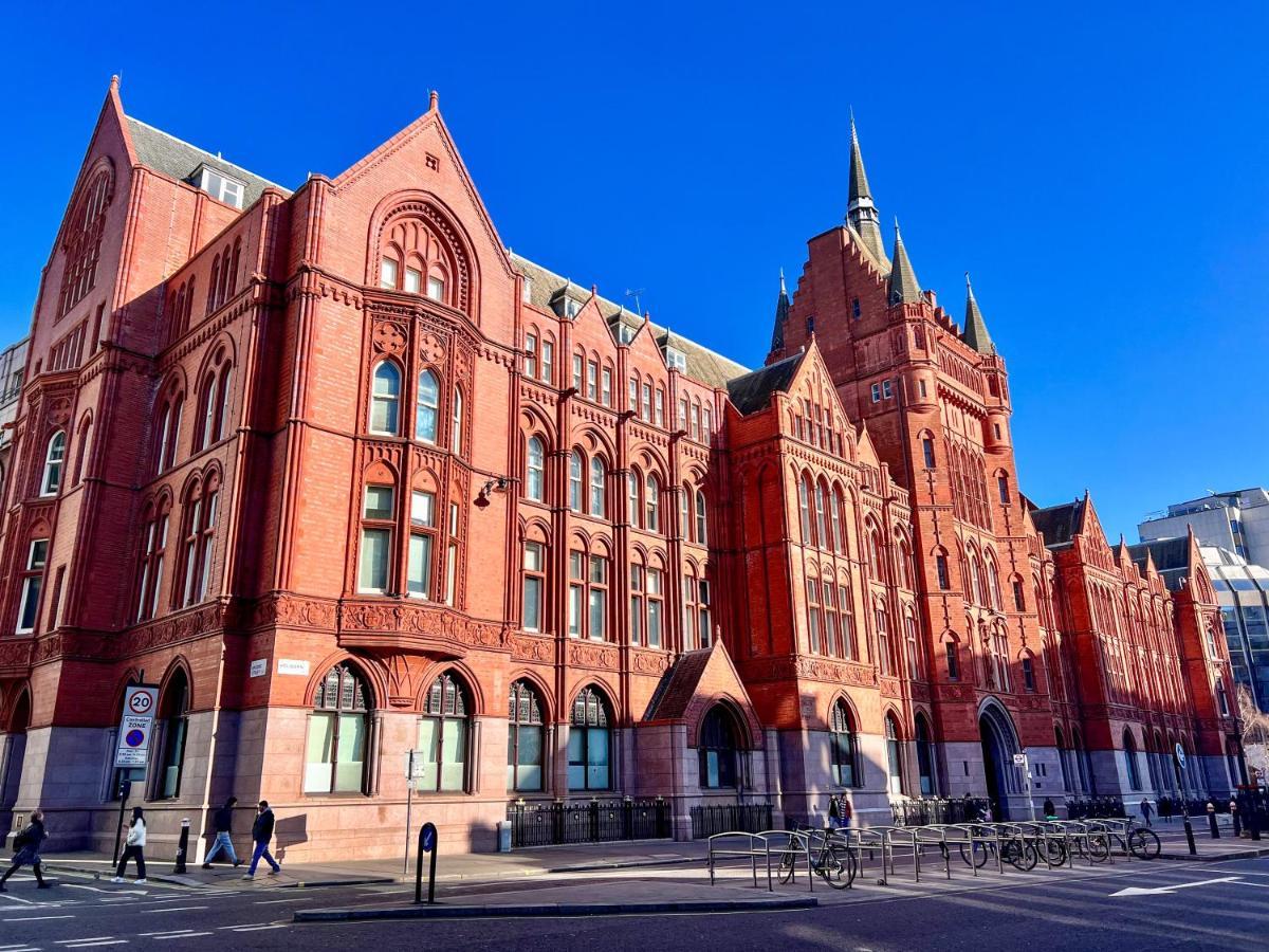 Superior Entire Apartment Between St Pauls Cathedral And Covent Garden 런던 외부 사진